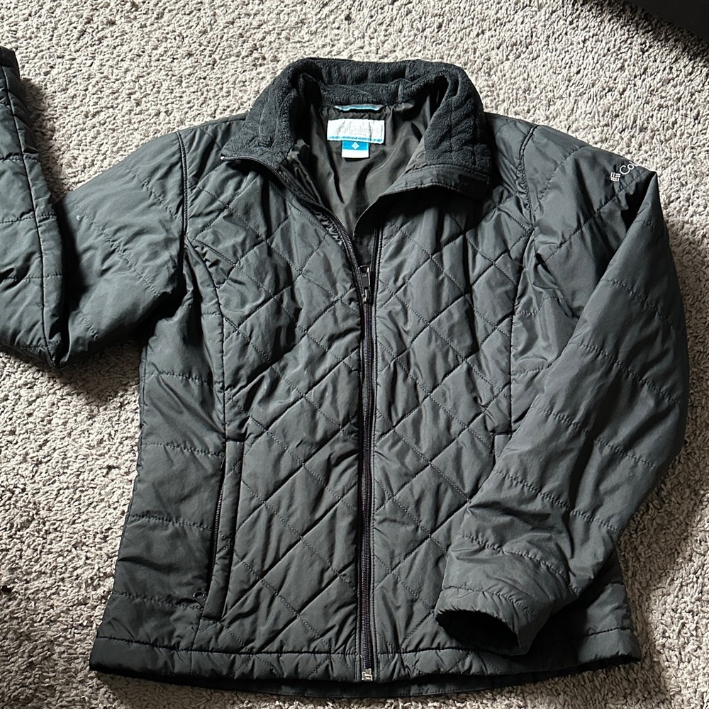 Columbia Women's Charcoal Quilted Puffer Jacket